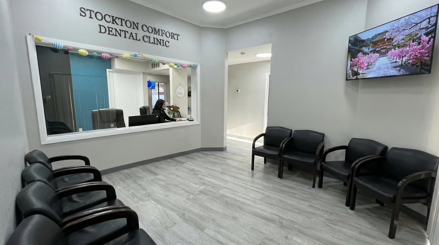 Reception and waiting area at Stockton Comfort Dental Clinic in Stockton, CA